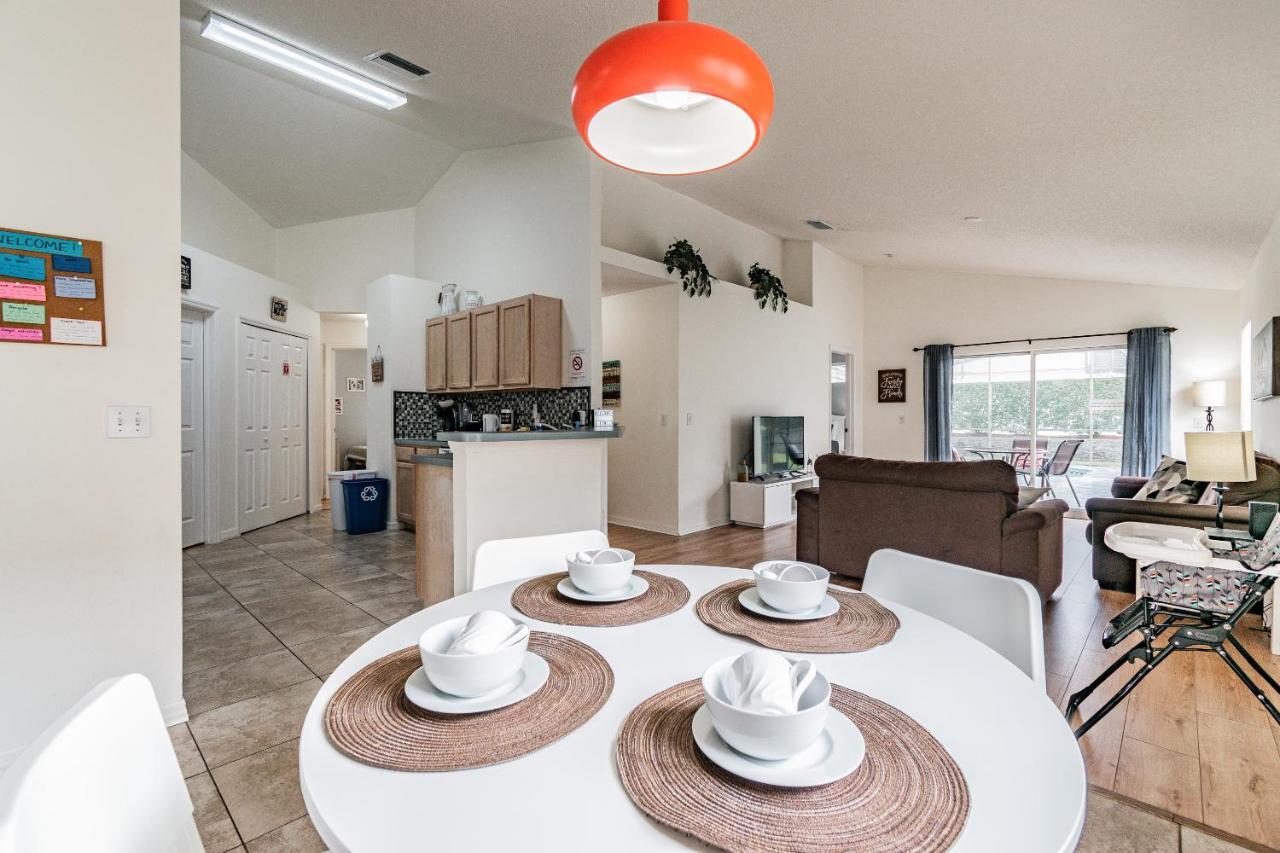 Spacious Villa With Private Pool - No Carpet - Disney Area Kissimmee Exteriör bild