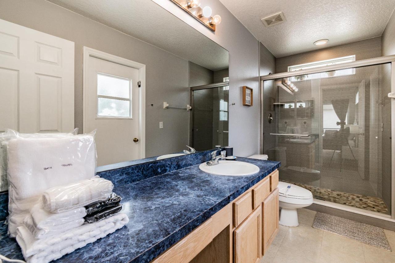 Spacious Villa With Private Pool - No Carpet - Disney Area Kissimmee Exteriör bild