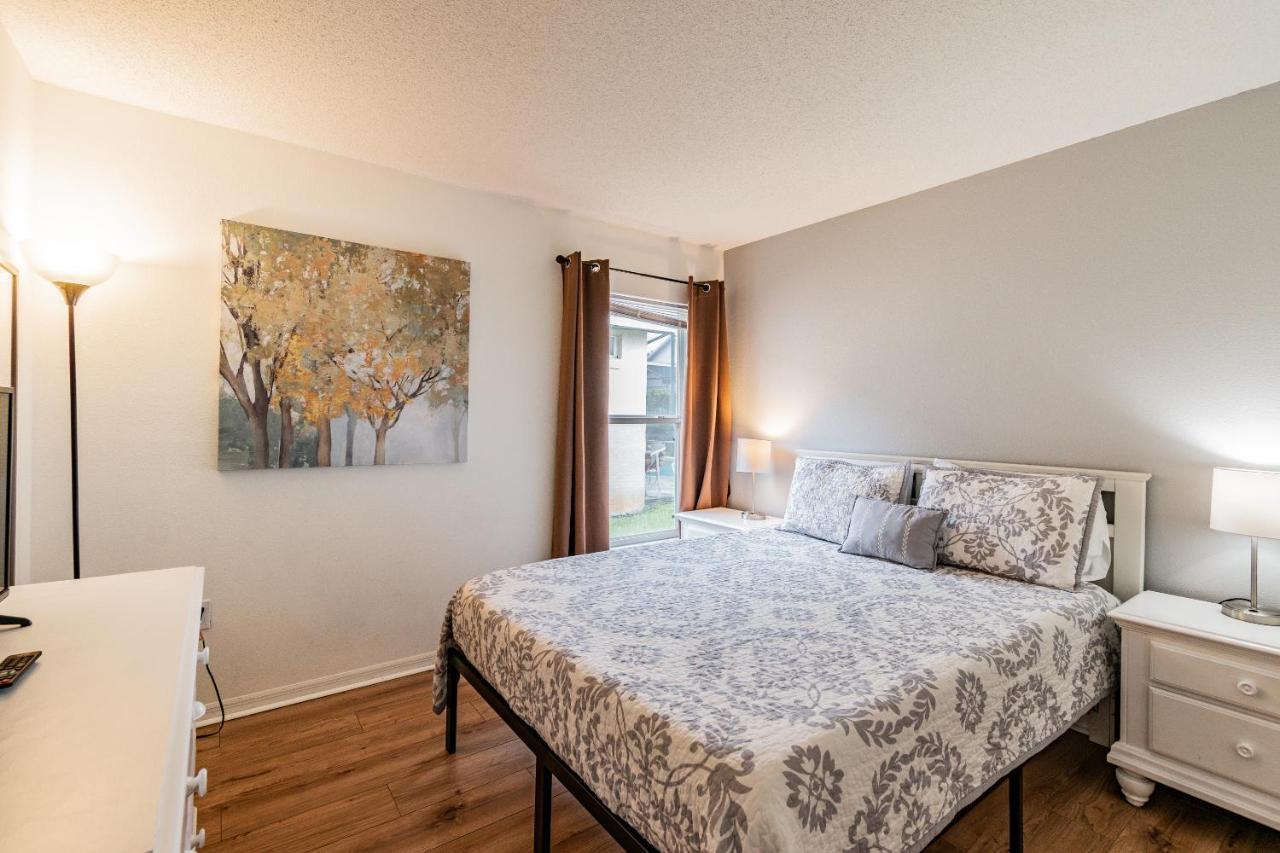 Spacious Villa With Private Pool - No Carpet - Disney Area Kissimmee Exteriör bild